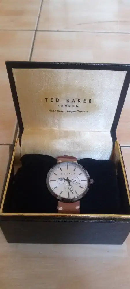 Jam tangan Ted baker pria