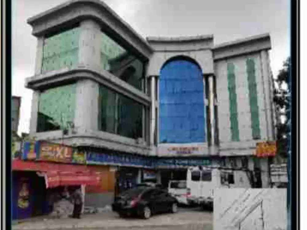 Dijual Gedung Luas 629