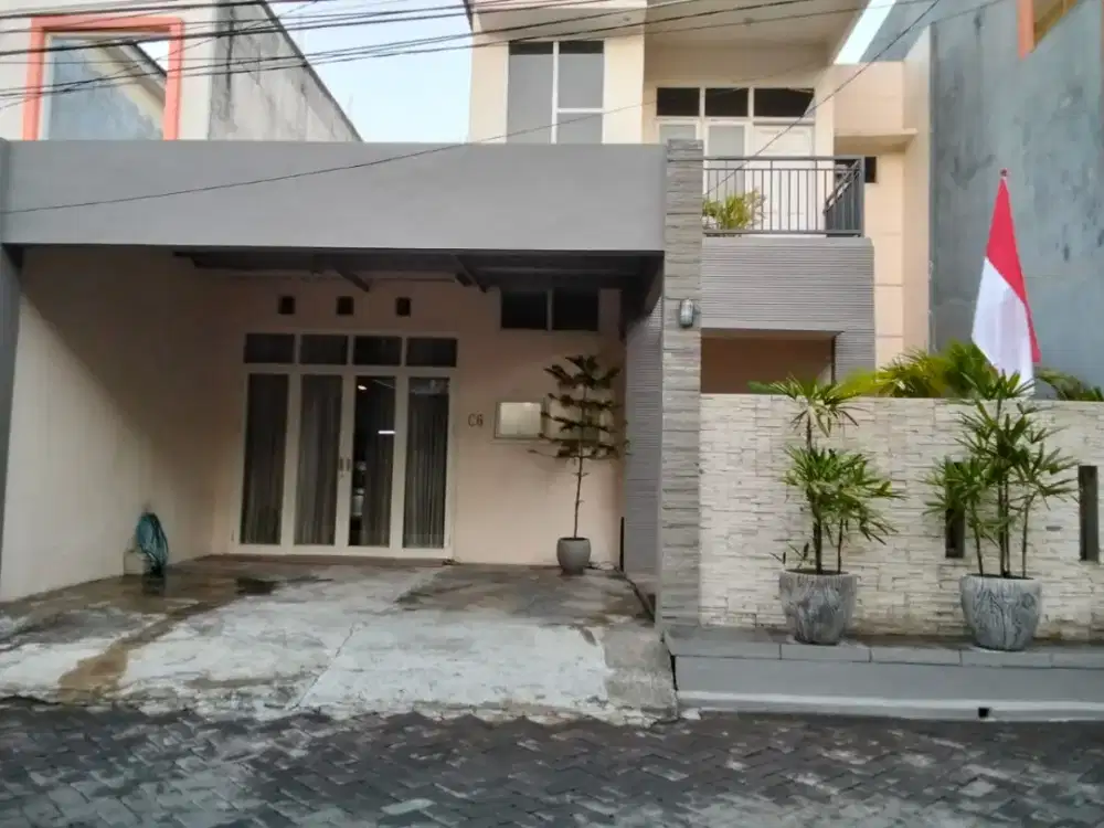 Disewakan rumah luas tanah 135 luas bangunan 100