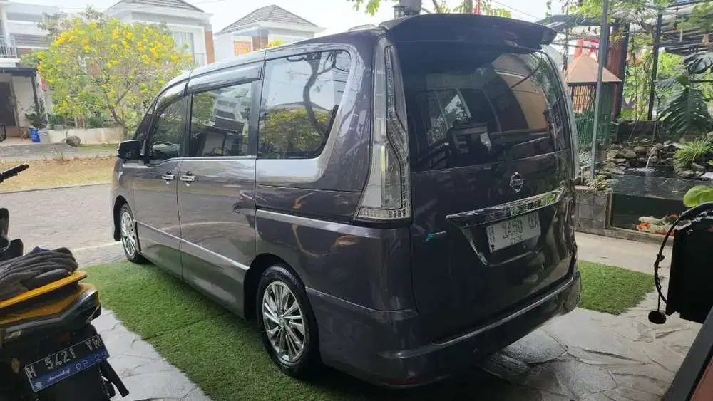 Nissan Serena 2015 Bensin