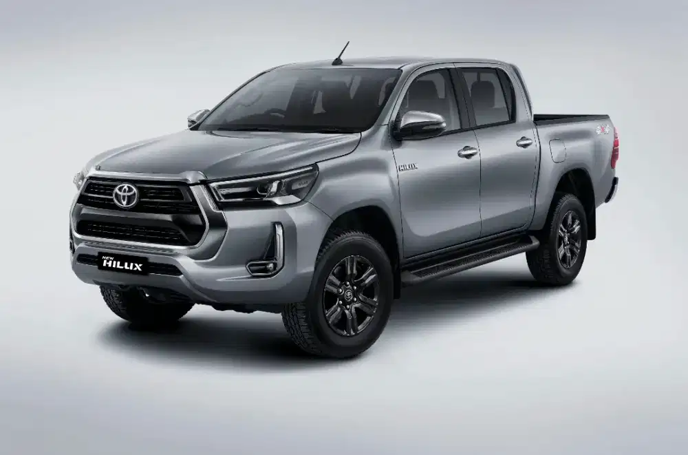 Toyota Hilux 2.4 G DC 4x4 MT