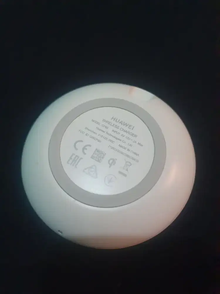 Wireless charger huawei
