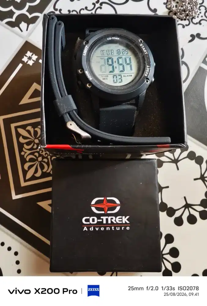 Jam Tangan Outdoor Unisex Co Trek Adventure Black