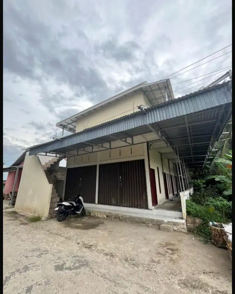 DIJUAL CEPAT BEDENG 10 PINTU 2 LANTAI