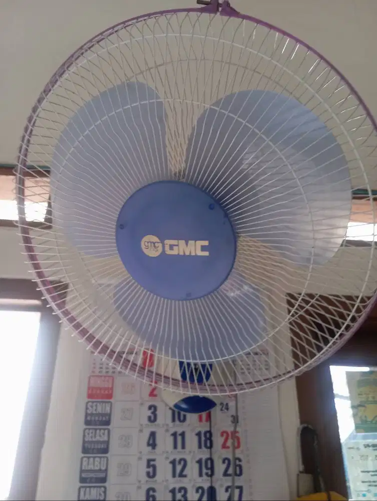 Dijual kipas angin dinding GMC 16 120 negoo