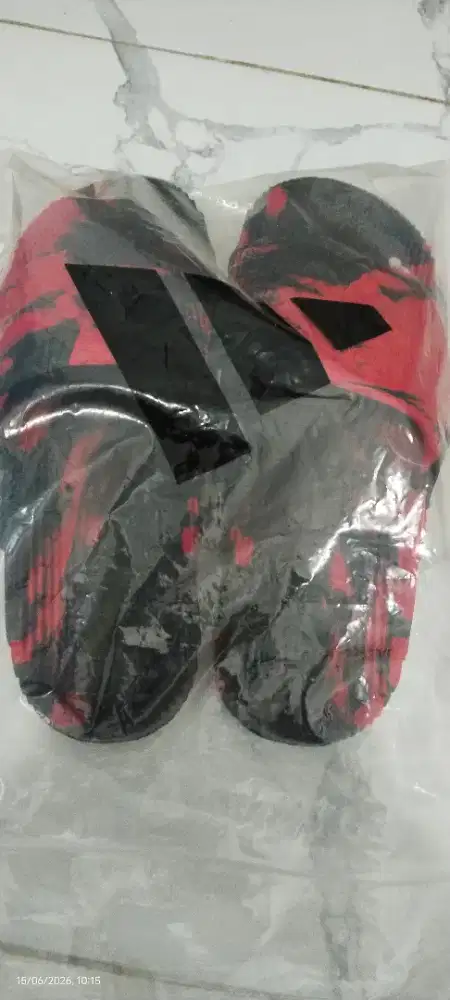 Sandal Slop Merah Hitam