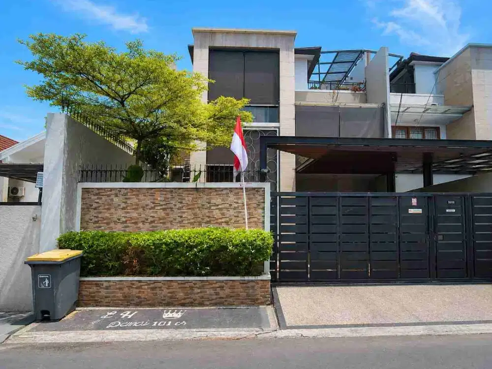 DIJUAL – Luxury House 3,5 Lantai Private Pool & Rooftop di Cilandak