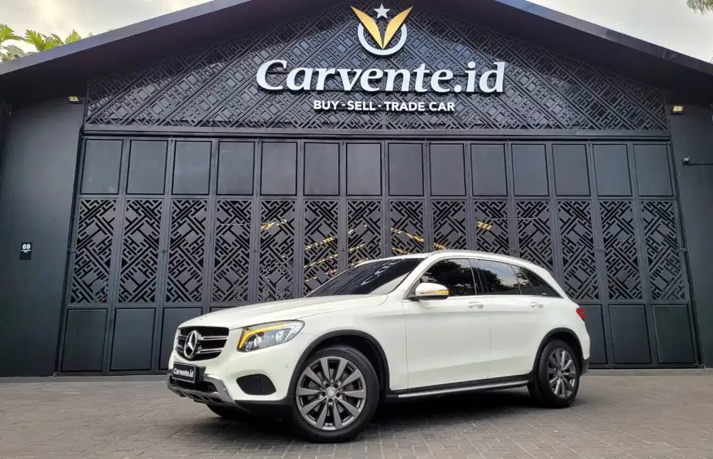 GLC250 Exclusive Line 2017 Super Low 31rb SUPERB CONDITION LIKE NEW