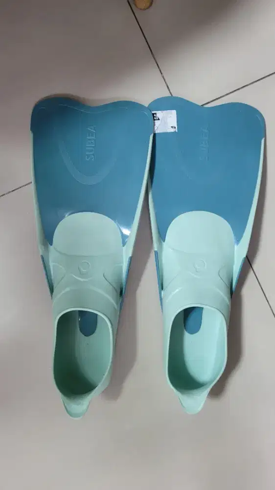 Fin Subea decathlon untuk diving snorkeling