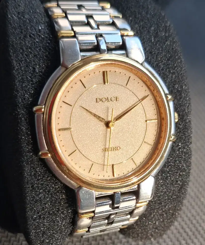 SEIKO DOLCE 8N41-6160 RARE