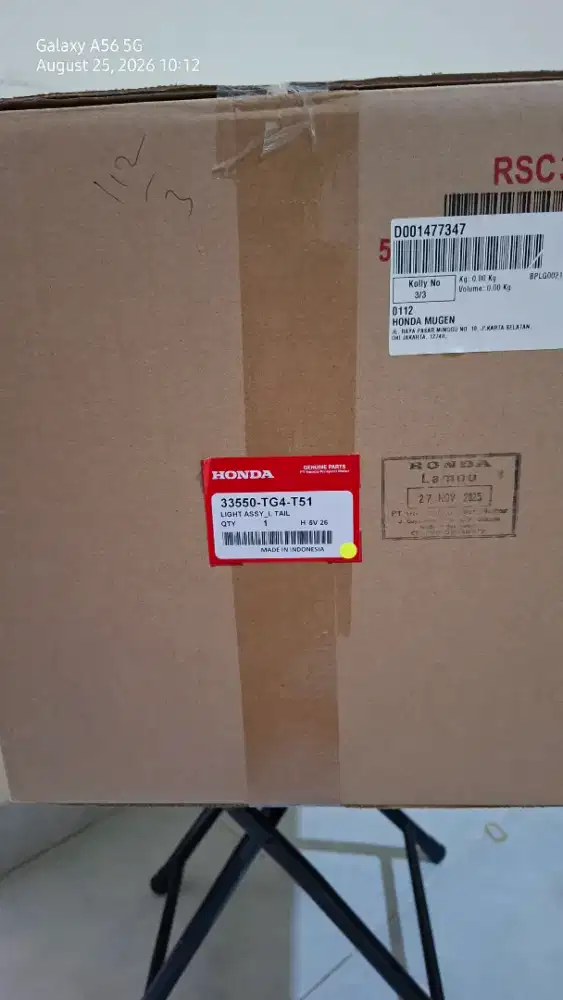 Kaca lampu Belakang (kiri) Brio RS