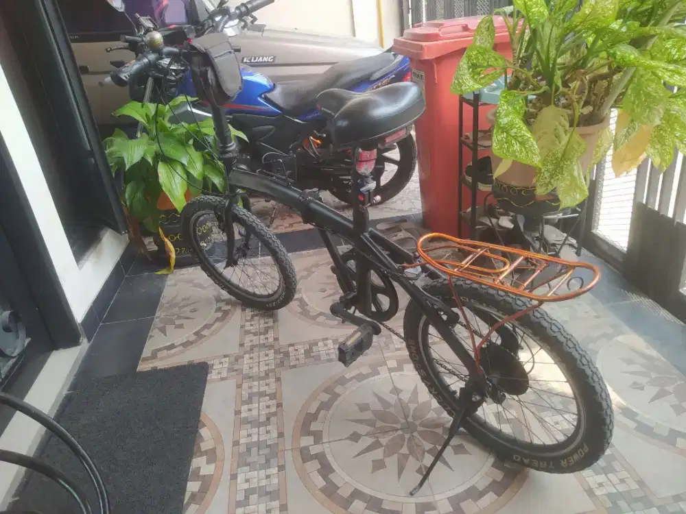 Sepeda lipat ukuran 40.