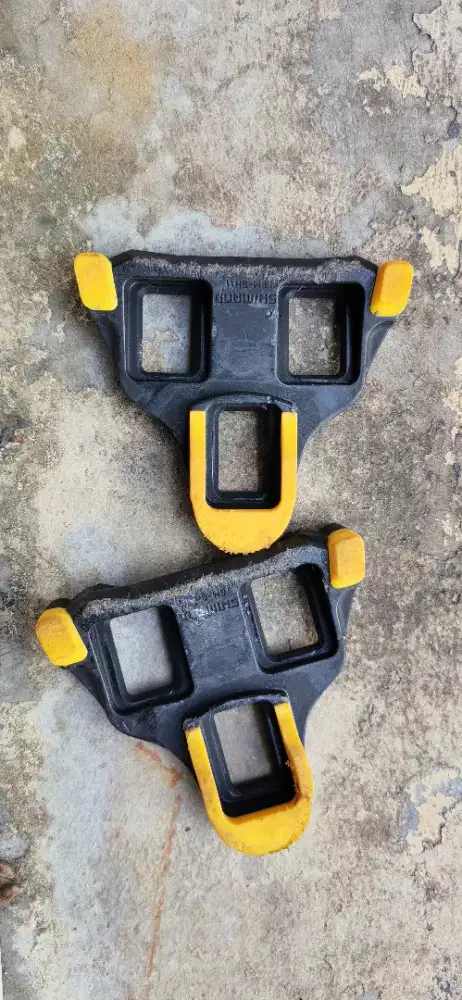Cleat road shimano kuning / yellow cleat road bike