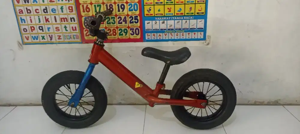 Sepeda keseimbangan