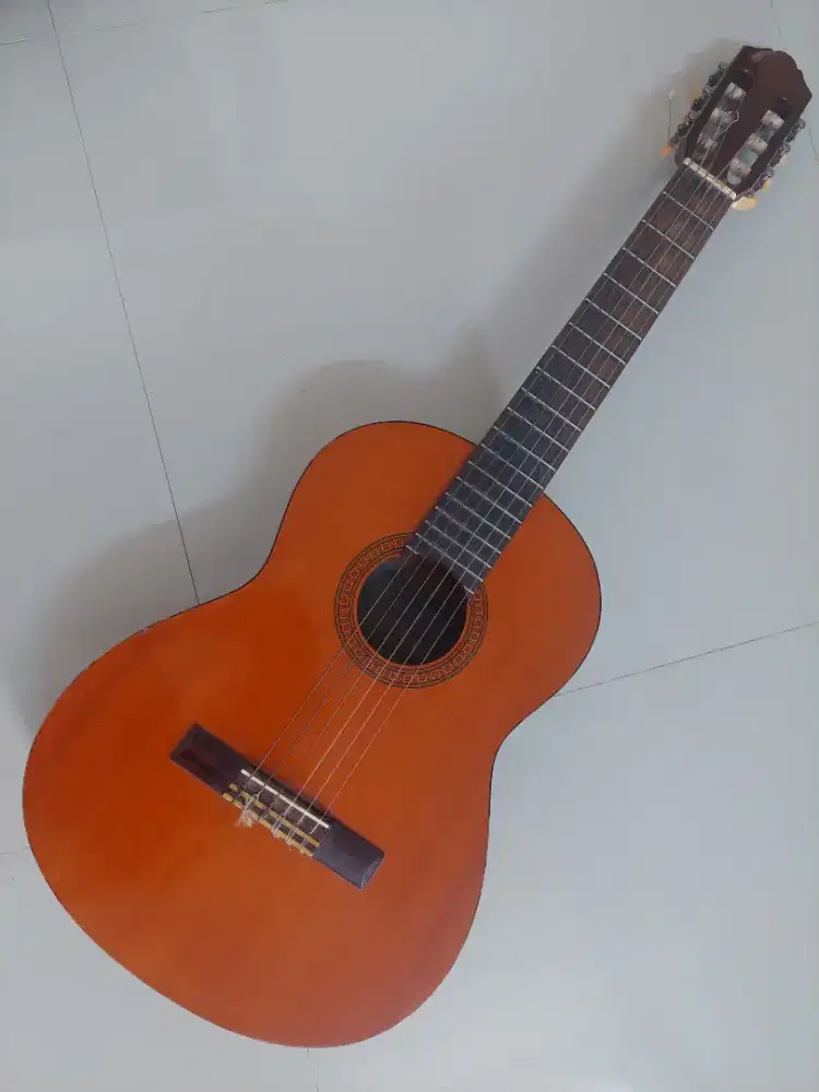 Gitar Klasik Akustik Yamaha CGS102A Original (1/2 Size)