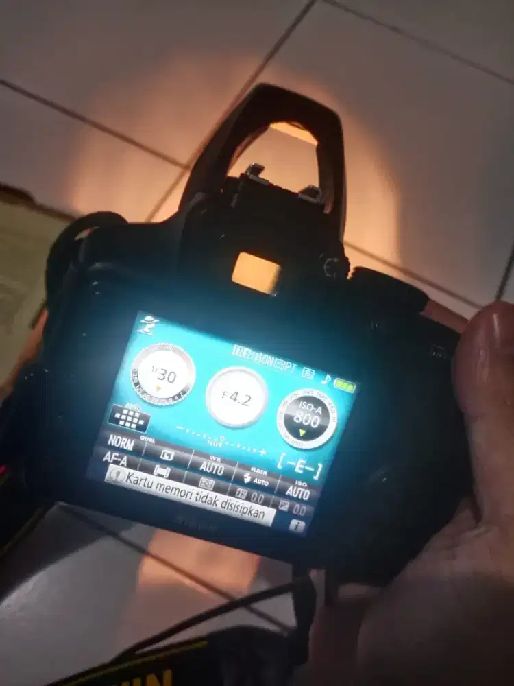 Jual Rugi Kamera Nikon D3300 + Free Lensa