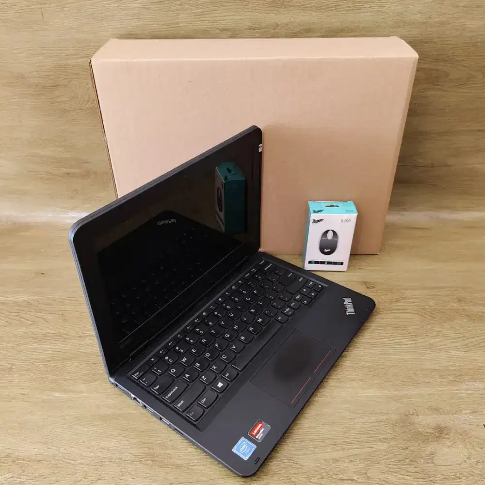 Laptop Lenovo ThinkPas 11e Celeron 4/128GB