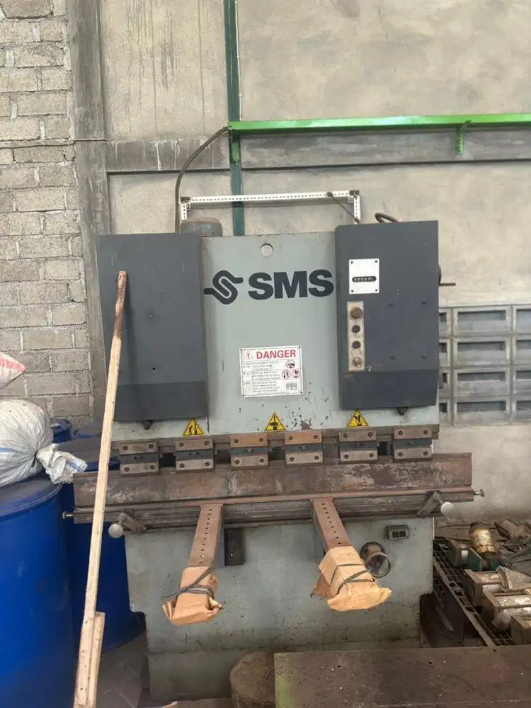 Mesin Bending SMS