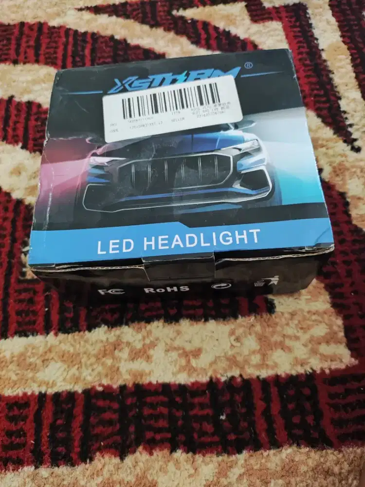 Lampu mobil hb3