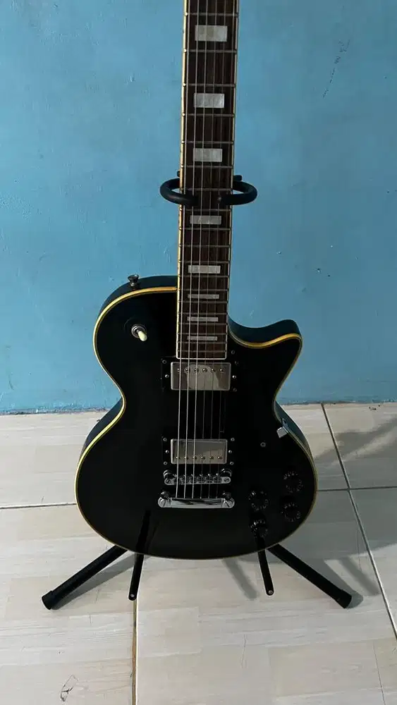 Gitar les paul Legacy lp 300