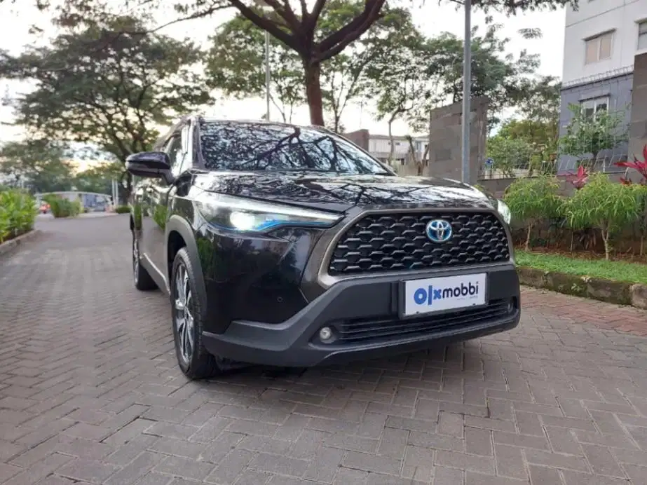 DP 5% Toyota Corolla 1.8 Cross Hybrid Bensin-AT 2022 CDFOB