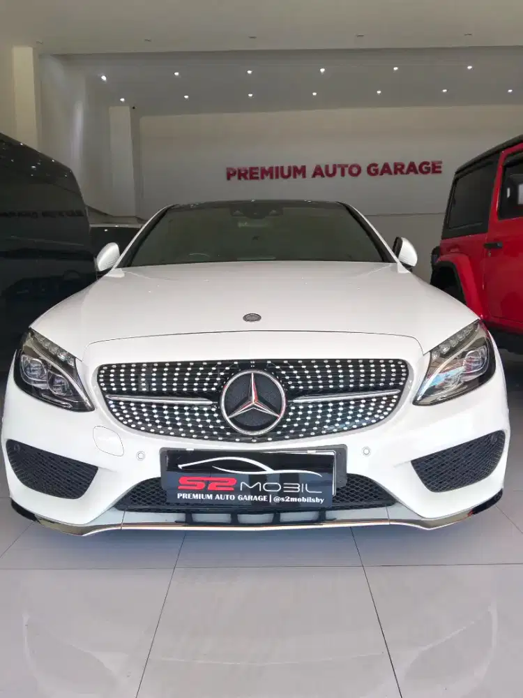 Mercedes Benz C300 AMG AT 2017 Putih