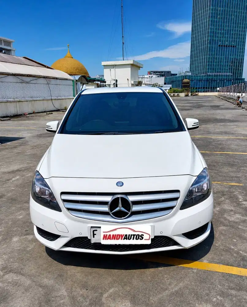 Mercedes Benz B200 2013 Automatic Putih