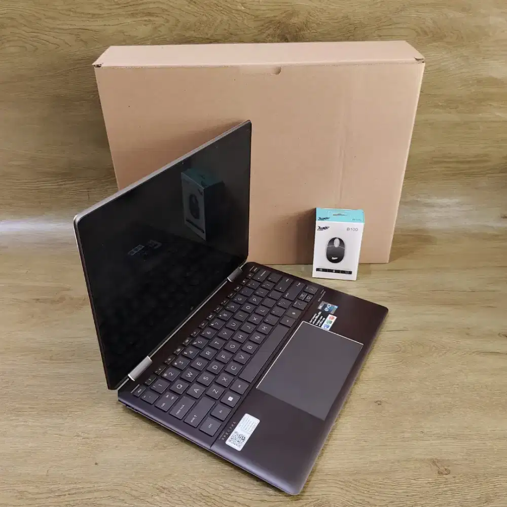 2In1 Laptop Hp Spectre X360 Slim i7-12th TC+Layar lipat 32/1TB