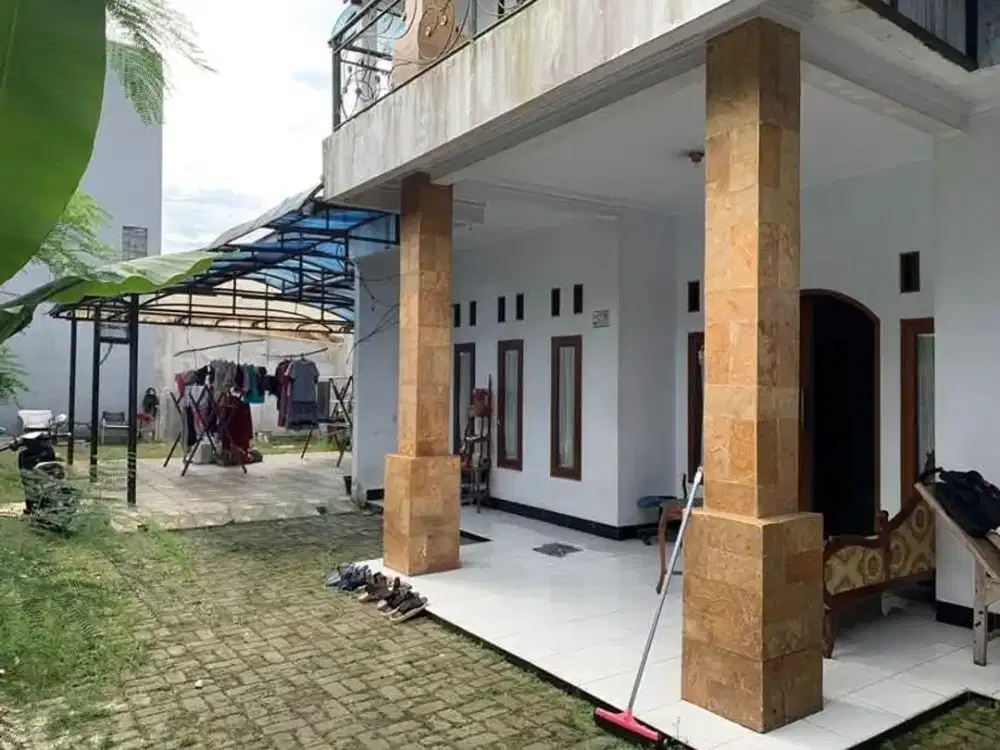 RUMAH LAMA TANAH LUAS di CIGANJUR JAGAKARSA JAKARTA SELATAN