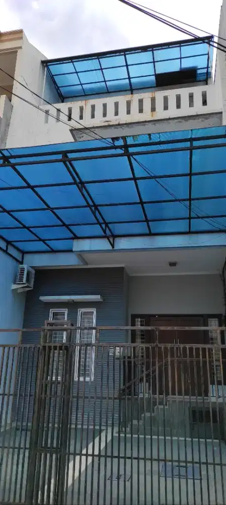 DI SEWA RUMAH DI KELAPA GADING