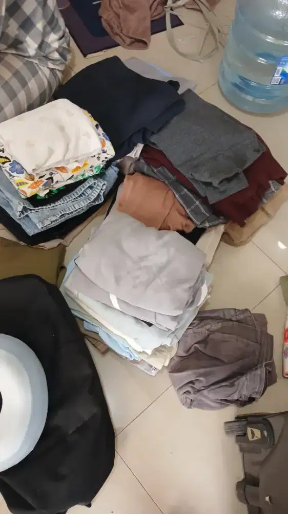 Baju bekas Pria dan Wanita