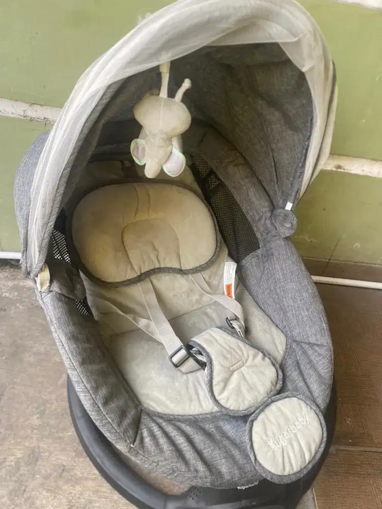 Ayunan elektrik bayi