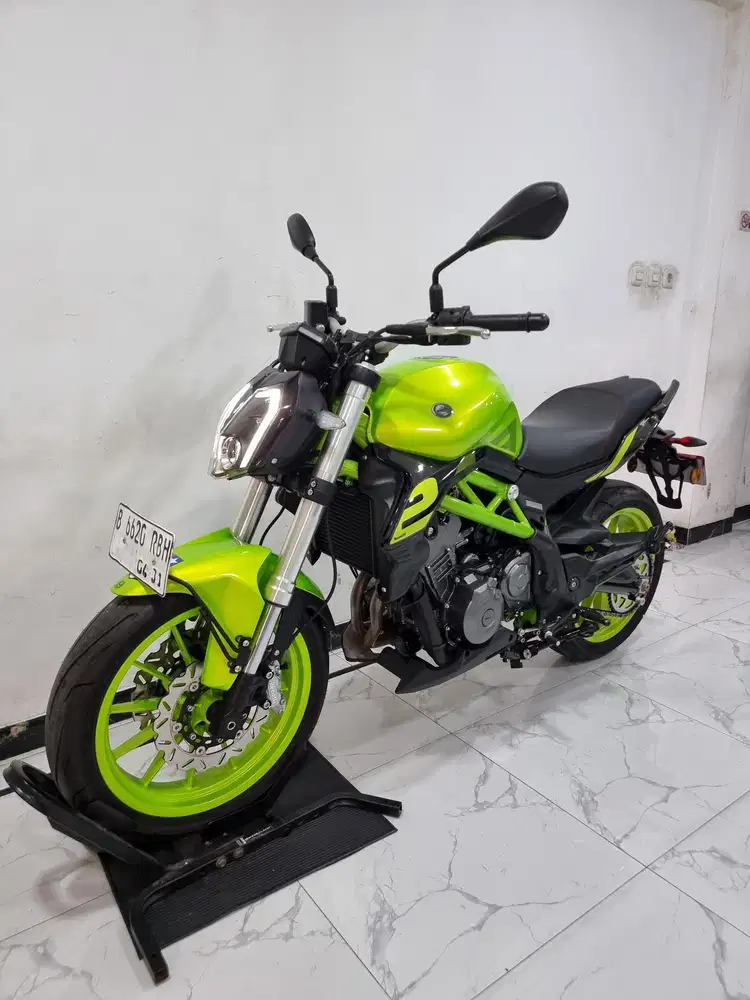 Benelli TNT 249 S 2026 bln 4 Km 600 perak TNT249 TNT250 mt25 Like New