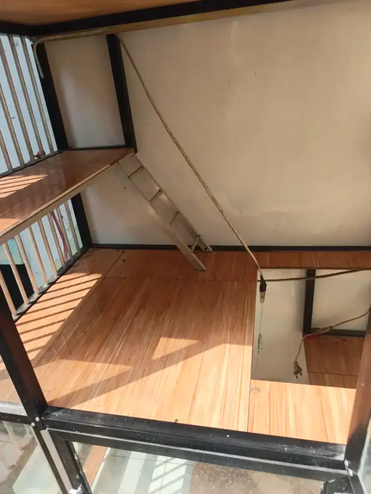 Kandang kucing 2 tingkat