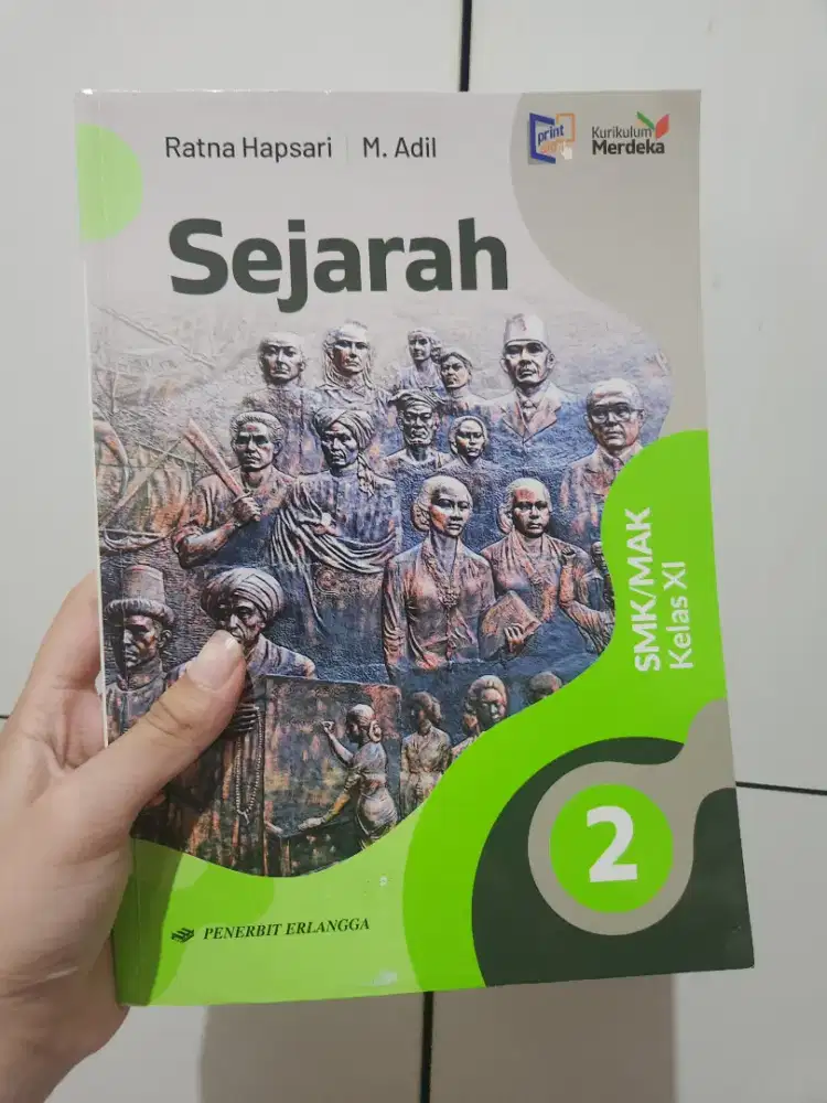 BUKU SEJARAH KELAS 11 ERLANGGA