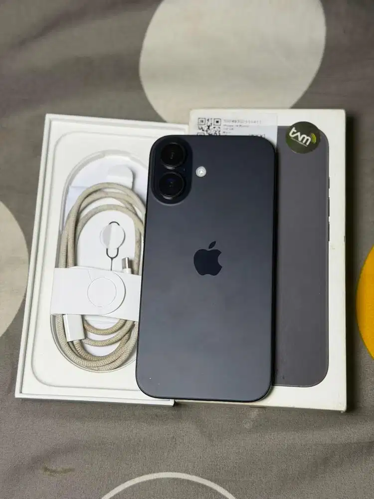 Iphone 16 128gb black ibox