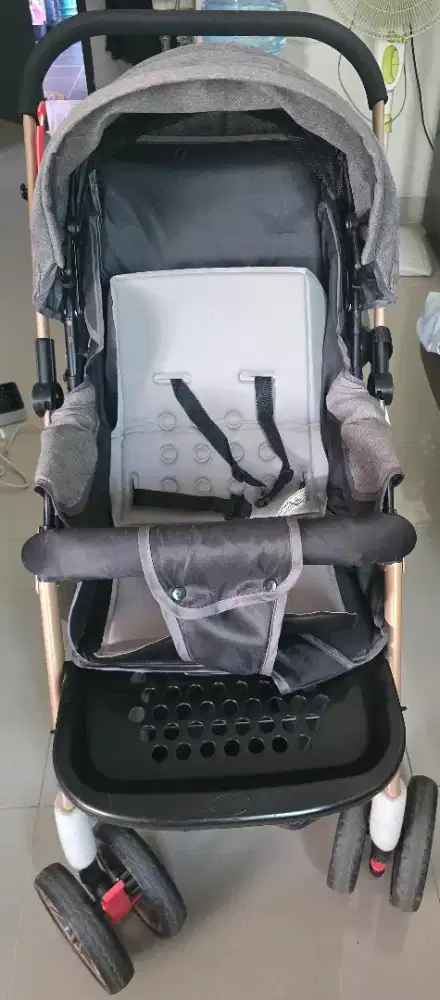 Stroller besar babyspace