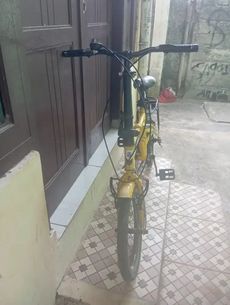 Di jual sepeda lipat merek PACIFI