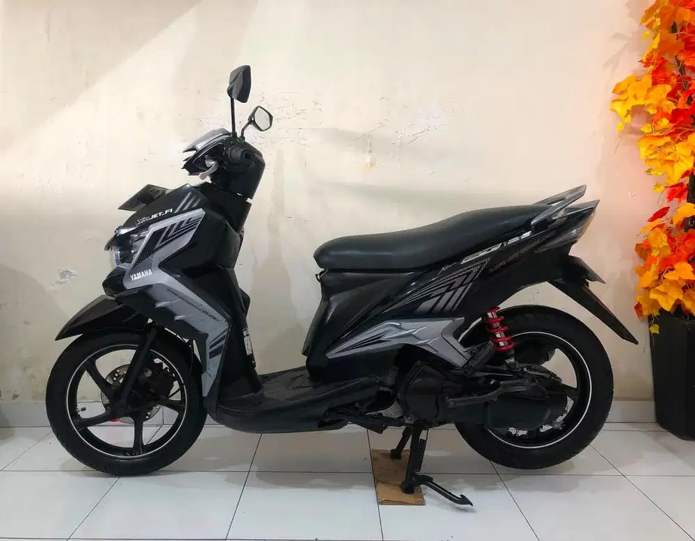 Yamaha Xeon GT 125fi Th.2014 hitam!!