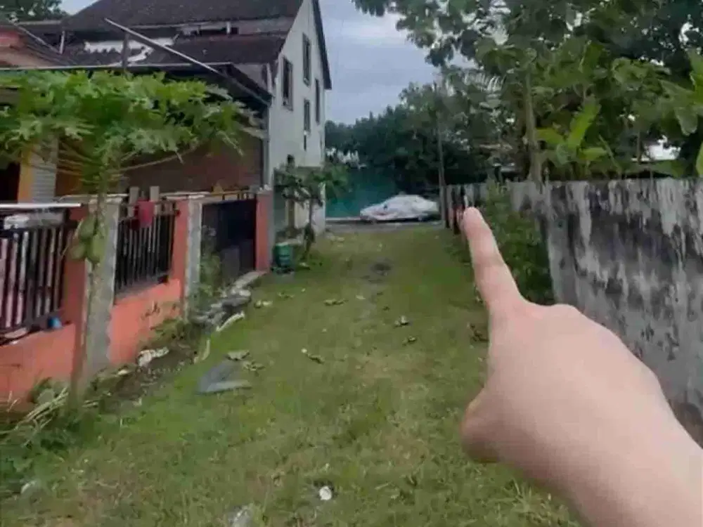 Pekarangan Kavling Dekat Masjid Madaniyah Karanganyar Kota