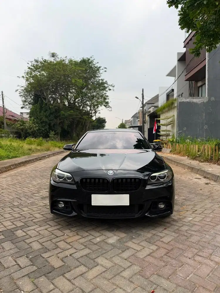 BMW 528i 2015 LCI 2016 F10 2014 MSPORT LOW MILES MINT CONDITION
