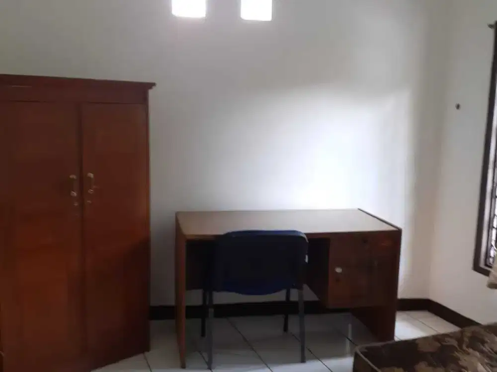 KOST cihampelas