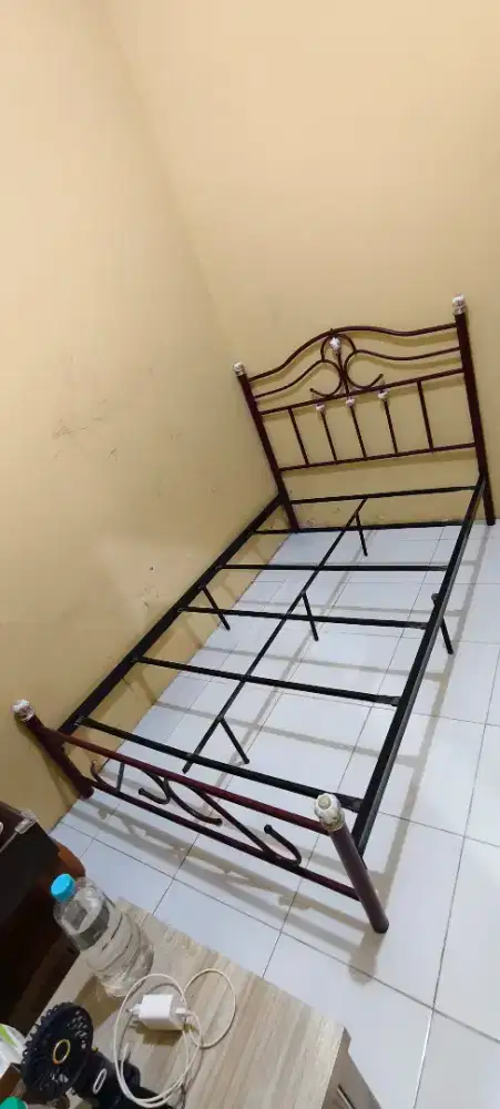 Dijual Ranjang Besi 120x200 cm