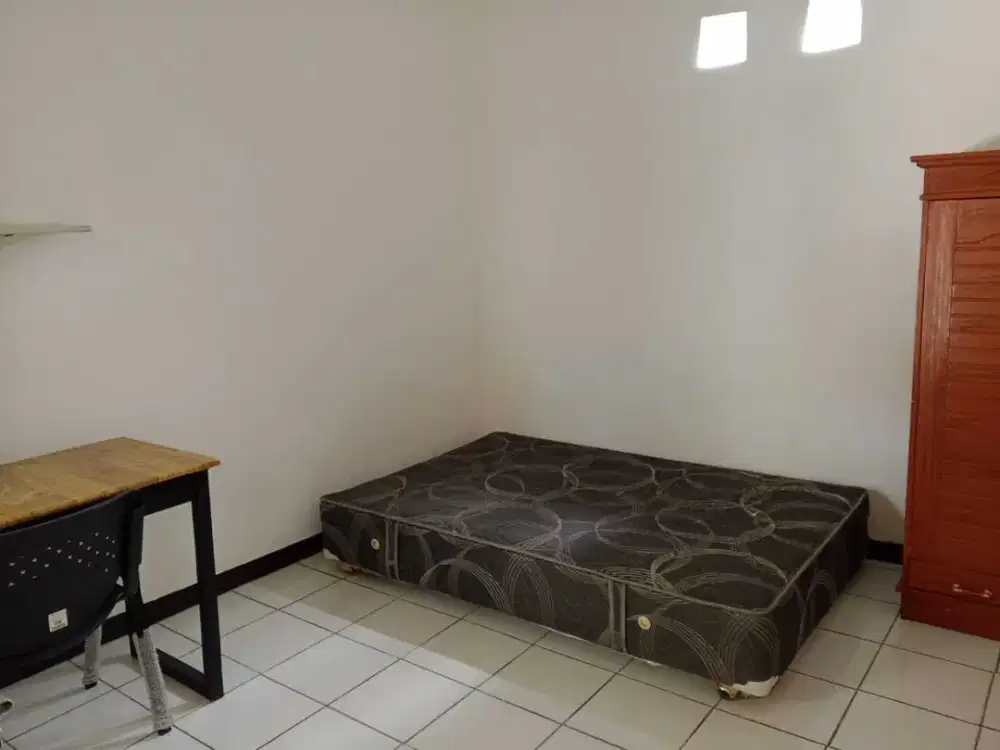 KOST CIUMBULEUIT