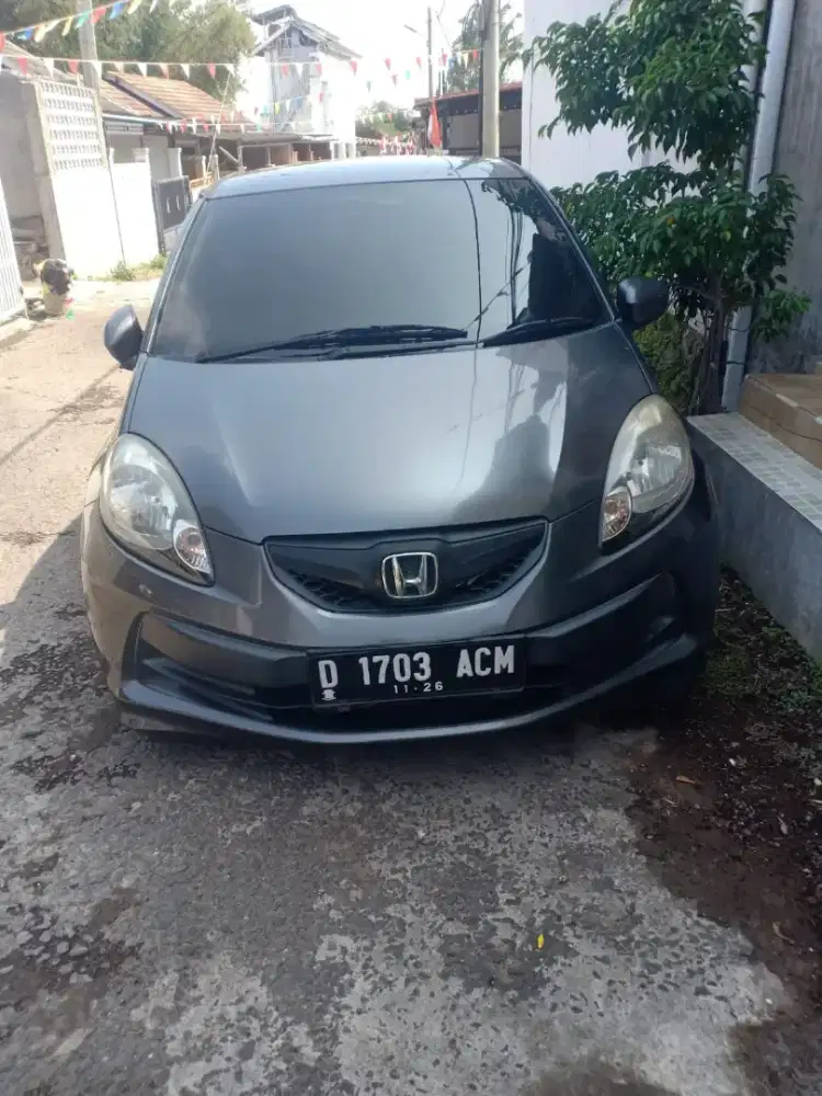 Honda brio 2014