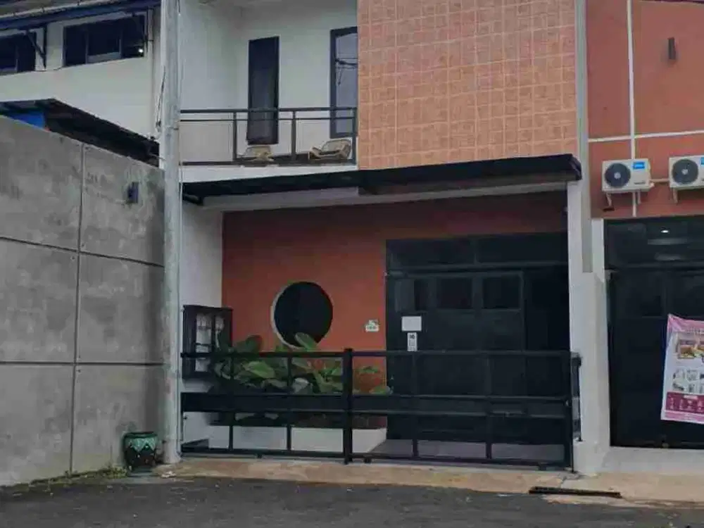 KOS FULL PENGHUNI PEREMPUAN DEKAT KAMPUS UMM UNISMA UIN UB