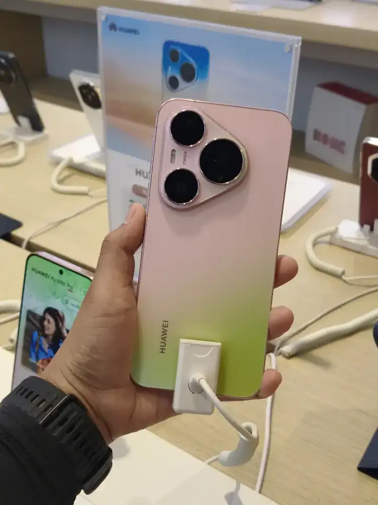 Huawei Pura 90s Series