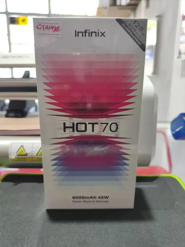 Infinix Hot 70 NFC, ram 4gb Rom 128gb