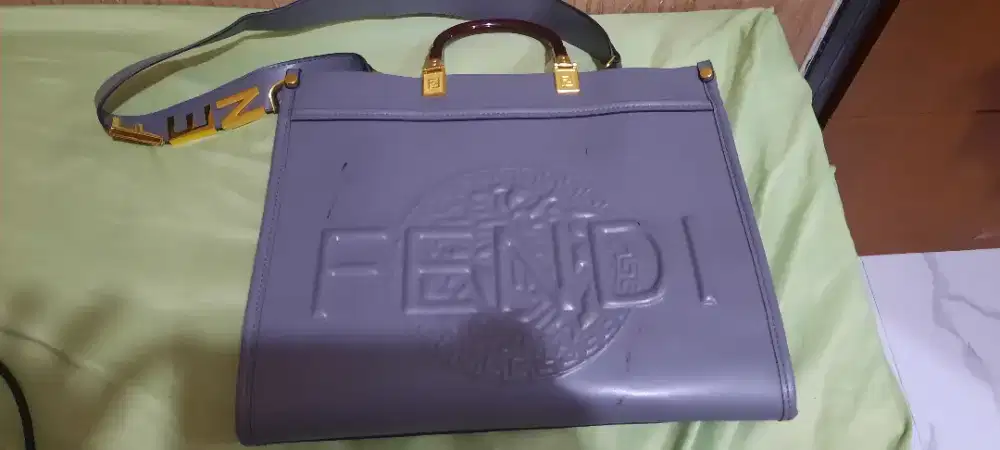 FENDI FF Embossed Leather Tote Bag Lavender – Authentic Preloved