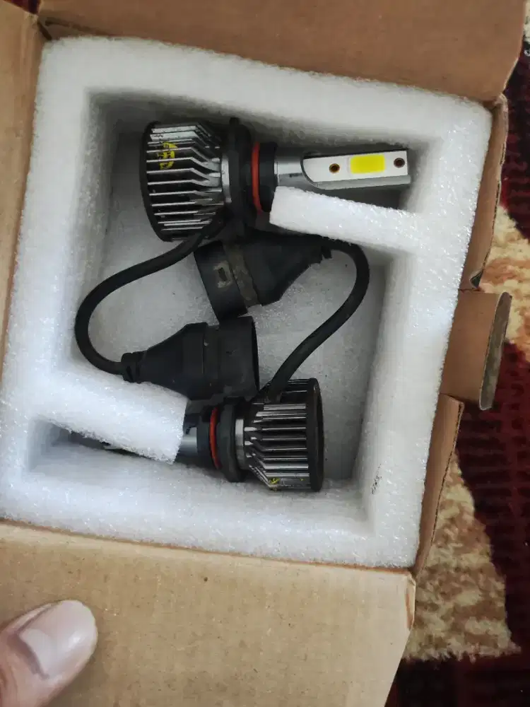 Lampu mobil led terang